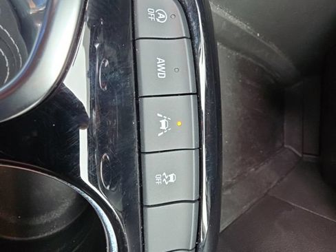 Used 2024 Buick Encore GX Preferred AWD/4WD image 22