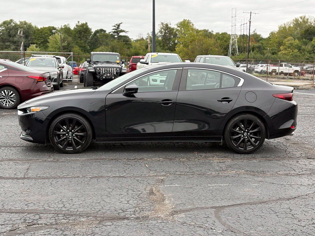 Used 2024 MAZDA MAZDA3 s FWD image 7