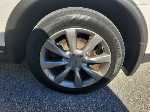 Used 2017 INFINITI QX50 Journey w/ Premium Package image 4