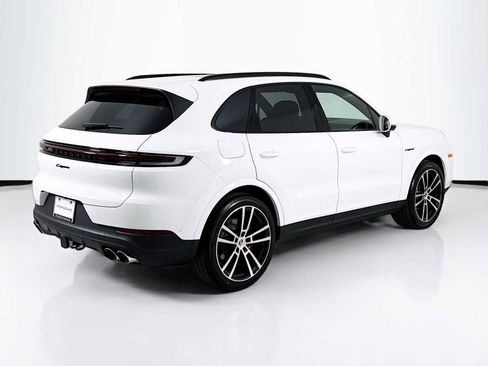 New 2026 Porsche Cayenne E-Hybrid image 9