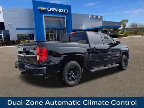 Used 2017 Chevrolet Silverado 1500 LTZ Z71 w/ LTZ Plus Package image 9
