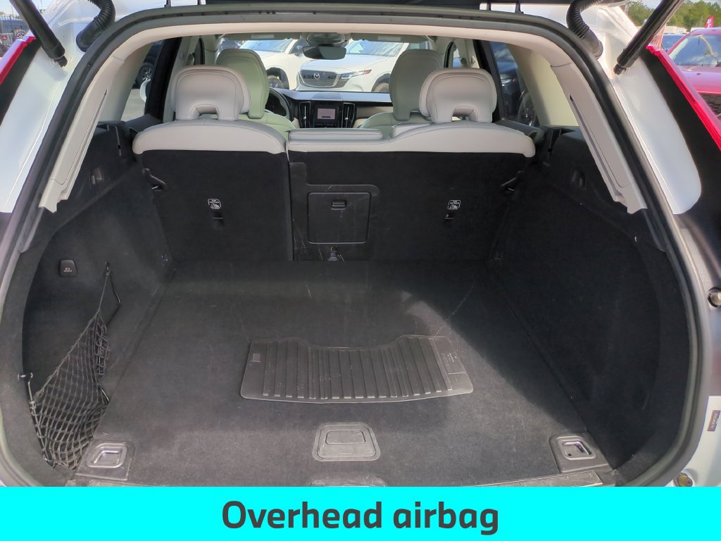 Used 2023 Volvo XC60 B5 Ultimate w/ Protection Package Premier FWD image 30