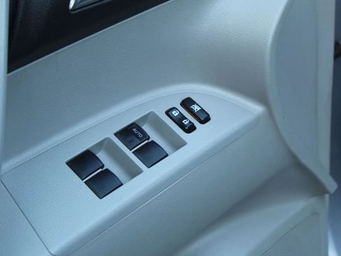 Used 2008 Toyota Highlander Limited image 26