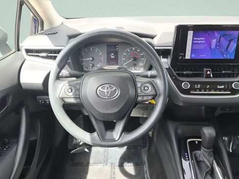 Used 2024 Toyota Corolla LE image 12