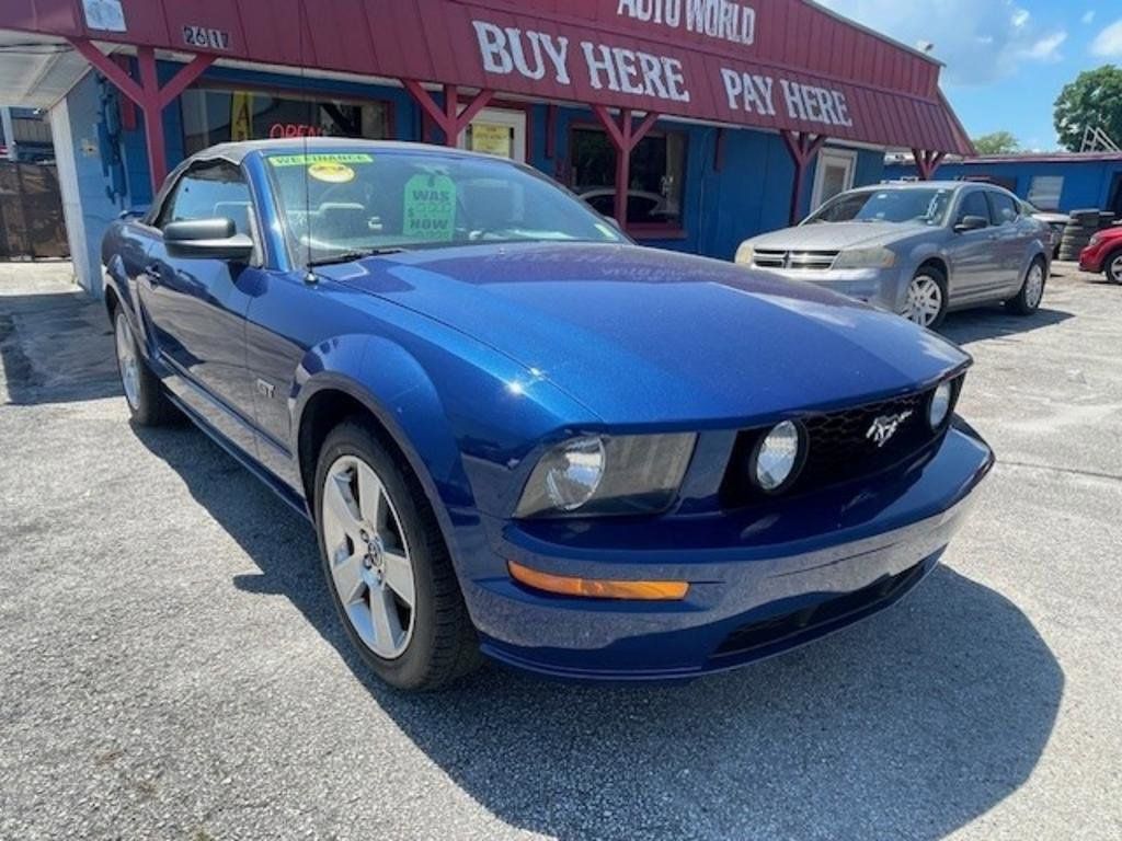 Used 2006 Ford Mustang GT RWD image 1