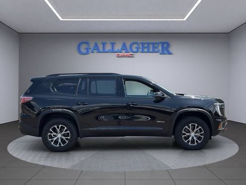 Used 2026 GMC Acadia AT4 w/ Luxury Package AWD/4WD image 3