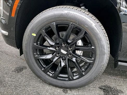 New 2026 Cadillac Escalade Luxury w/ LPO, Floor Liner Package AWD/4WD image 13