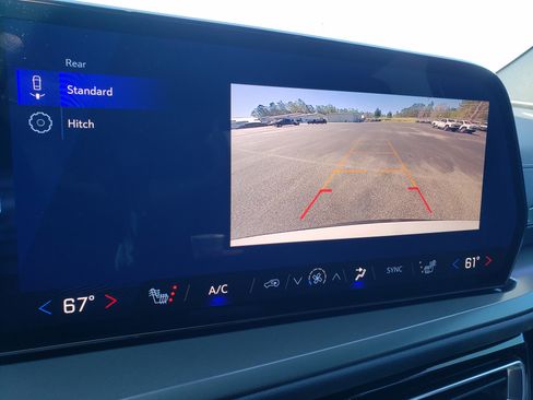 New 2026 Chevrolet Traverse LT w/ LPO, Floor Liner Package image 40