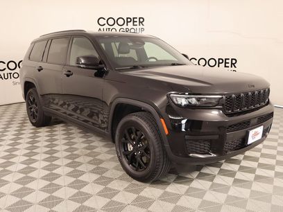 Used 2024 Jeep Grand Cherokee L Laredo