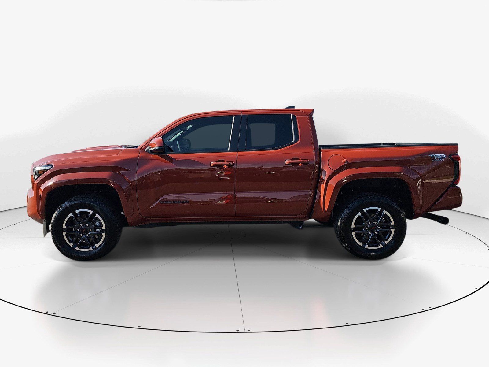 Used 2025 Toyota Tacoma TRD Sport AWD/4WD image 7