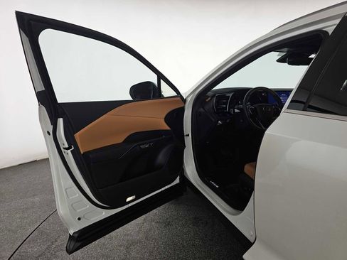 Used 2026 Lexus RX 350 Premium w/ Accessory Package (Z1) image 19