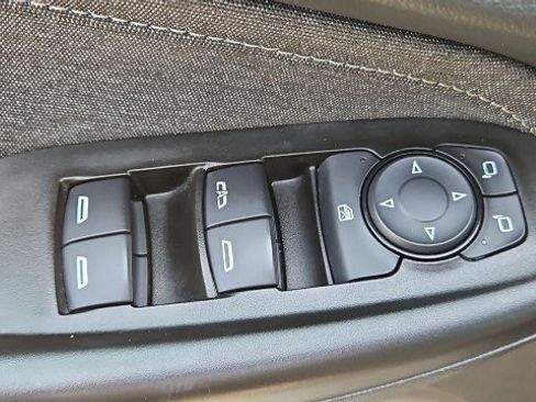 Used 2021 Chevrolet TrailBlazer ACTIV w/ Sun and Liftgate Package FWD image 23