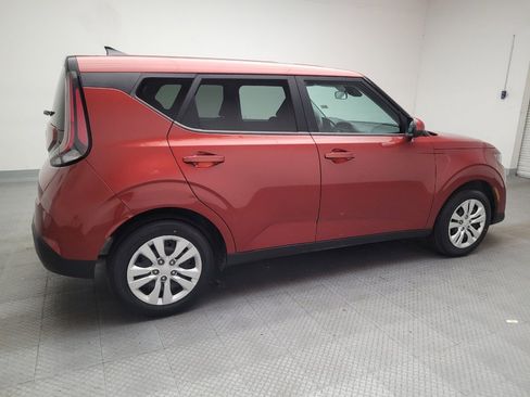 Used 2023 Kia Soul LX FWD image 10