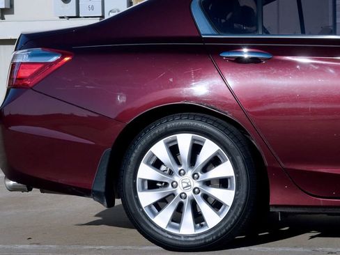 Used 2015 Honda Accord EX-L image 27