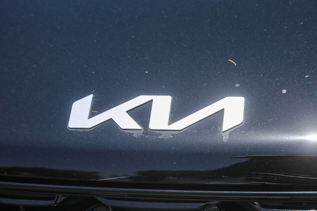 New 2026 Kia Sorento EX AWD/4WD image 13
