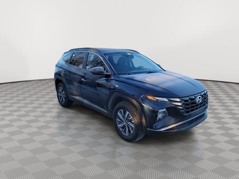 Certified 2022 Hyundai Tucson Blue w/ Cargo Package image 2