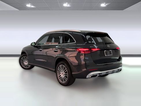 Certified 2026 Mercedes-Benz GLC 300 GLC 300 image 3