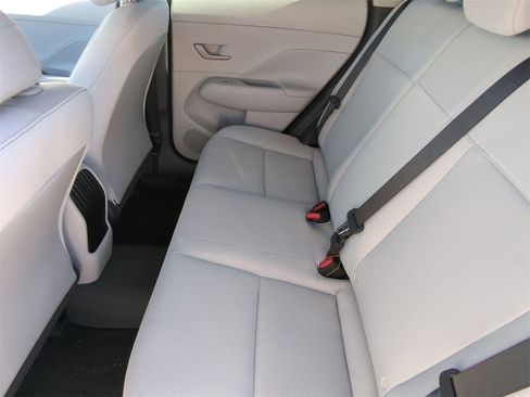 New 2026 Hyundai Kona SE image 16