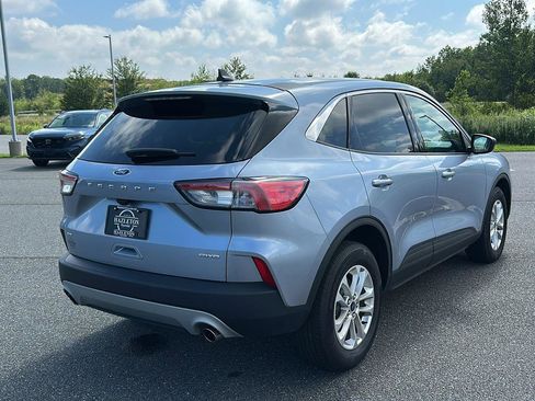 Used 2022 Ford Escape SE w/ Convenience Package image 6