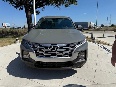 Used 2023 Hyundai Santa Cruz SE FWD image 5