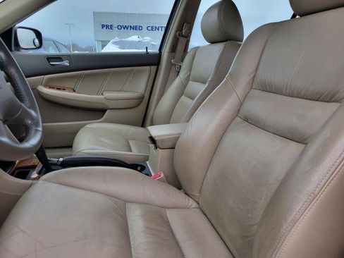 Used 2005 Honda Accord EX-L image 16