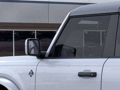 New 2026 Ford Bronco Outer Banks AWD/4WD image 22