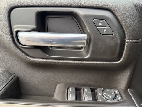 Used 2020 Chevrolet Silverado 1500 LT Trail Boss image 25