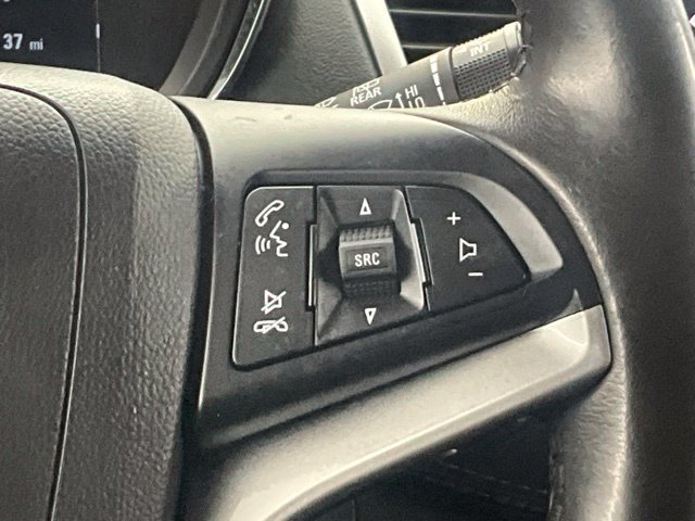 Used 2022 Chevrolet Trax LT w/ Midnight Edition AWD/4WD image 18