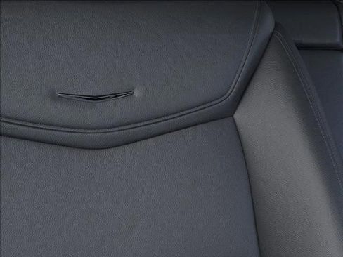 New 2025 Cadillac XT5 Luxury image 21