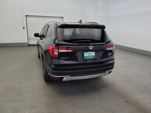 Used 2022 Honda Pilot Touring image 6