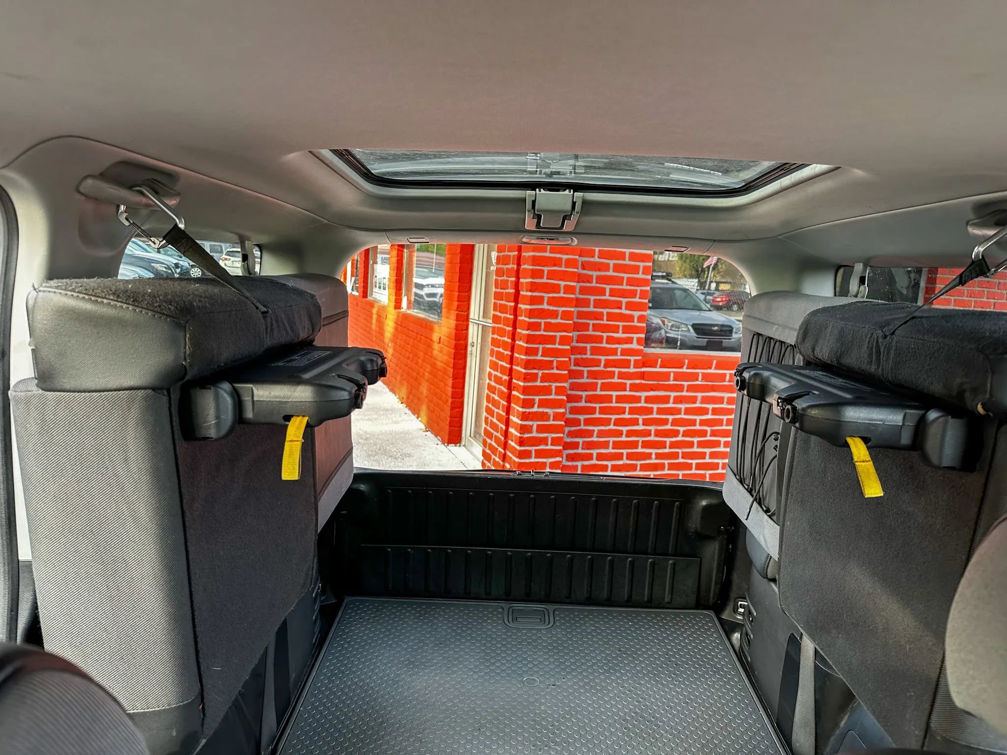 Used 2005 Honda Element EX image 31