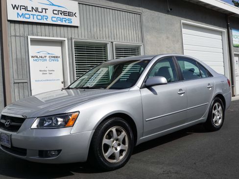 Used 2006 Hyundai Sonata LX image 3