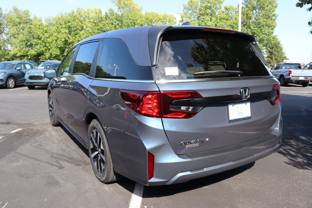 New 2027 Honda Odyssey EX-L image 3