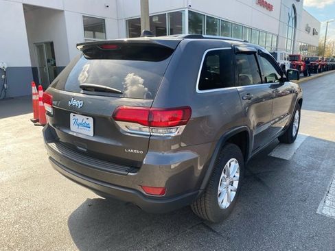 Used 2021 Jeep Grand Cherokee Laredo X image 8