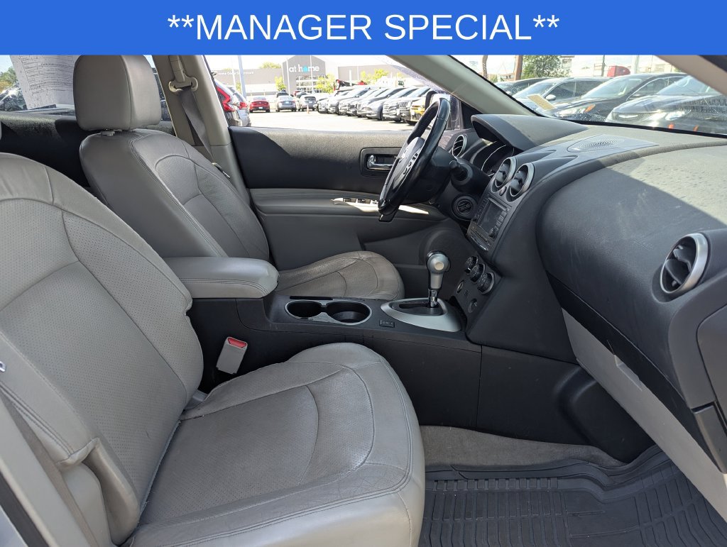 Used 2013 Nissan Rogue SL AWD/4WD image 34