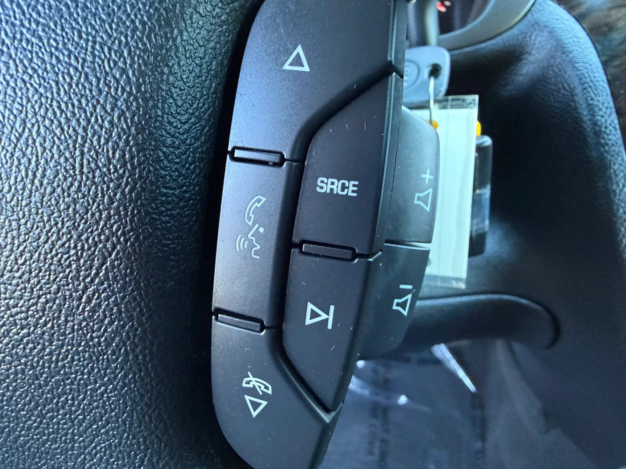 Used 2011 Cadillac DTS FWD image 35
