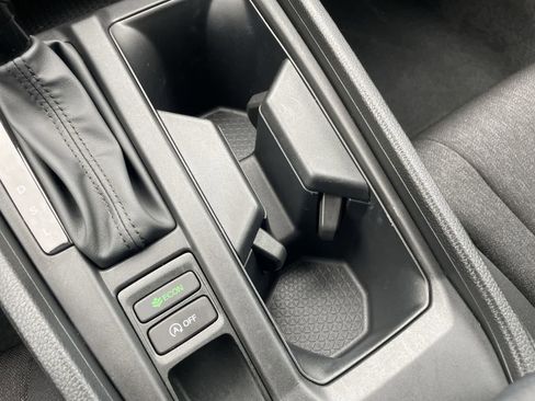 Certified 2025 Honda Accord LX image 8