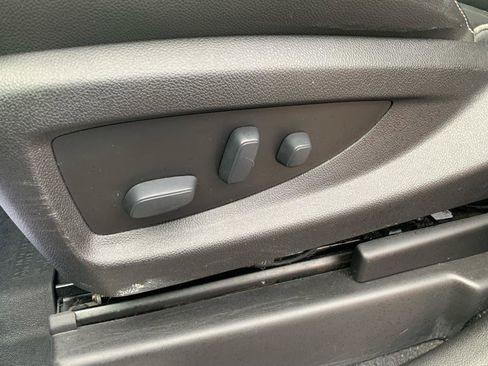 Used 2019 Chevrolet Suburban LT w/ Max Trailering Package image 15