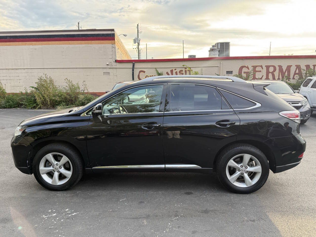 Used 2014 Lexus RX 350 AWD w/ Navigation Package image 2