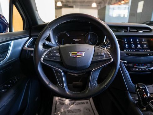 Used 2023 Cadillac XT5 Premium Luxury image 28