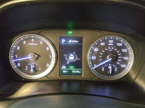 Used 2018 Hyundai Sonata Limited w/ Limited Ultimate Package 03 FWD image 23