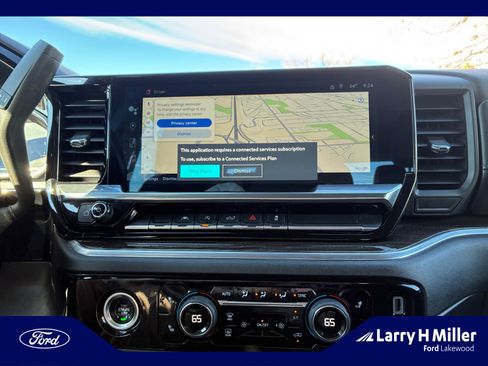 Used 2022 Chevrolet Silverado 1500 LT image 12