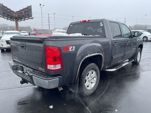 Used 2011 GMC Sierra 1500 SLE w/ Power Tech Package image 10