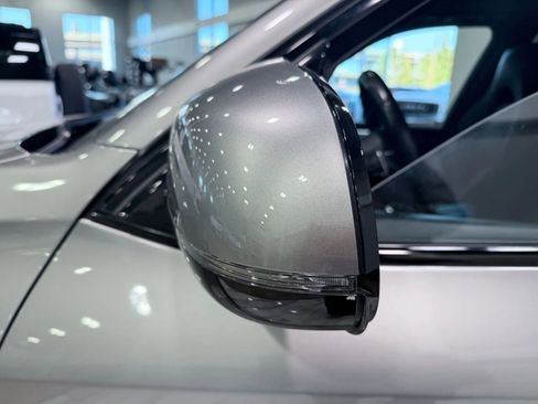 Used 2017 BMW X5 M image 10