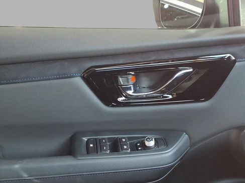 New 2025 Subaru Forester Limited image 12