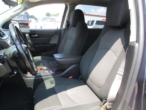 Used 2014 Chevrolet Traverse LT w/ LPO, 'HIT The Road' Package image 21