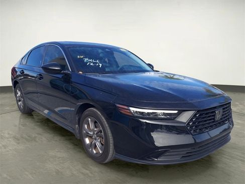 Certified 2024 Honda Accord EX image 7