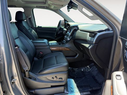 Used 2017 Chevrolet Tahoe Premier AWD/4WD image 19