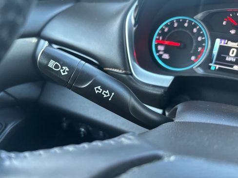 Certified 2019 Chevrolet Traverse LT w/ LT Premium Package image 27