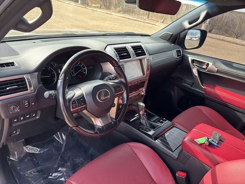 Used 2021 Lexus GX 460 Premium image 12